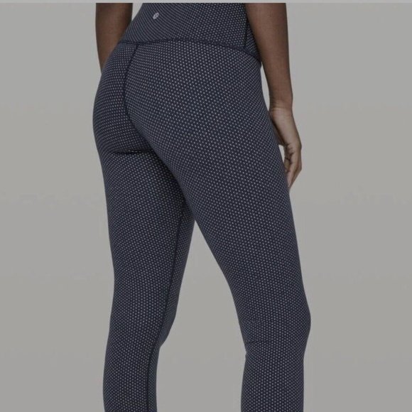 Lululemon Wunder Under Pacific Pointe Jacquard True Navy Onyx Blue size 6 -Rare! - Picture 9 of 14